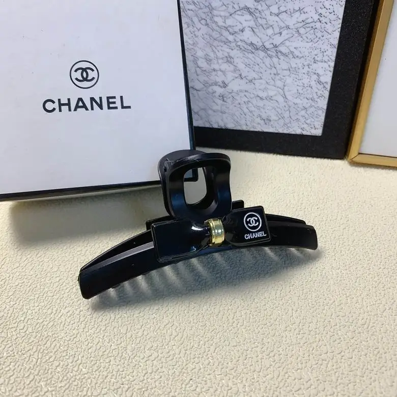 Chanel Hair Grab Clip  (6)